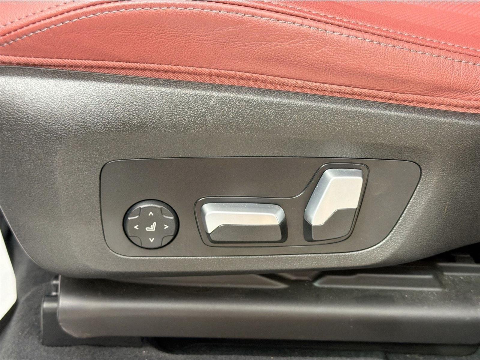 Certified Used 2023 Brooklyn Grey Metallic BMW sDrive30i image 19