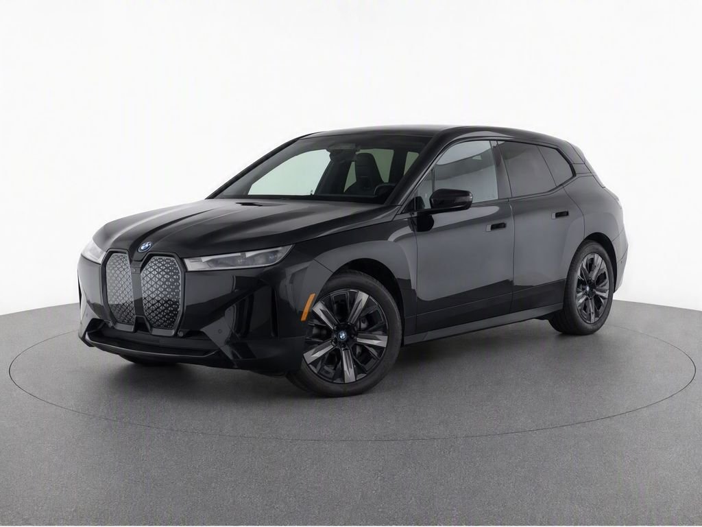 Used 2024 Black Sapphire Metallic BMW xDrive50 image 7
