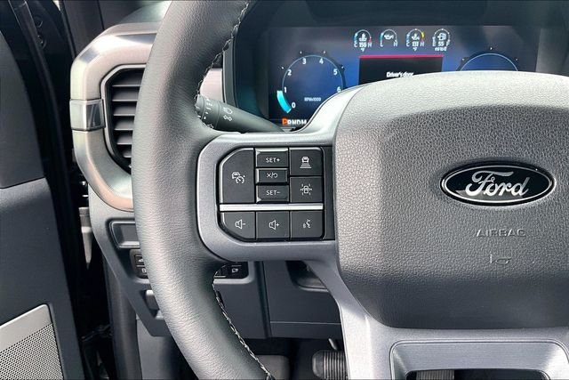 Used 2025 Black Ford Lariat image 18