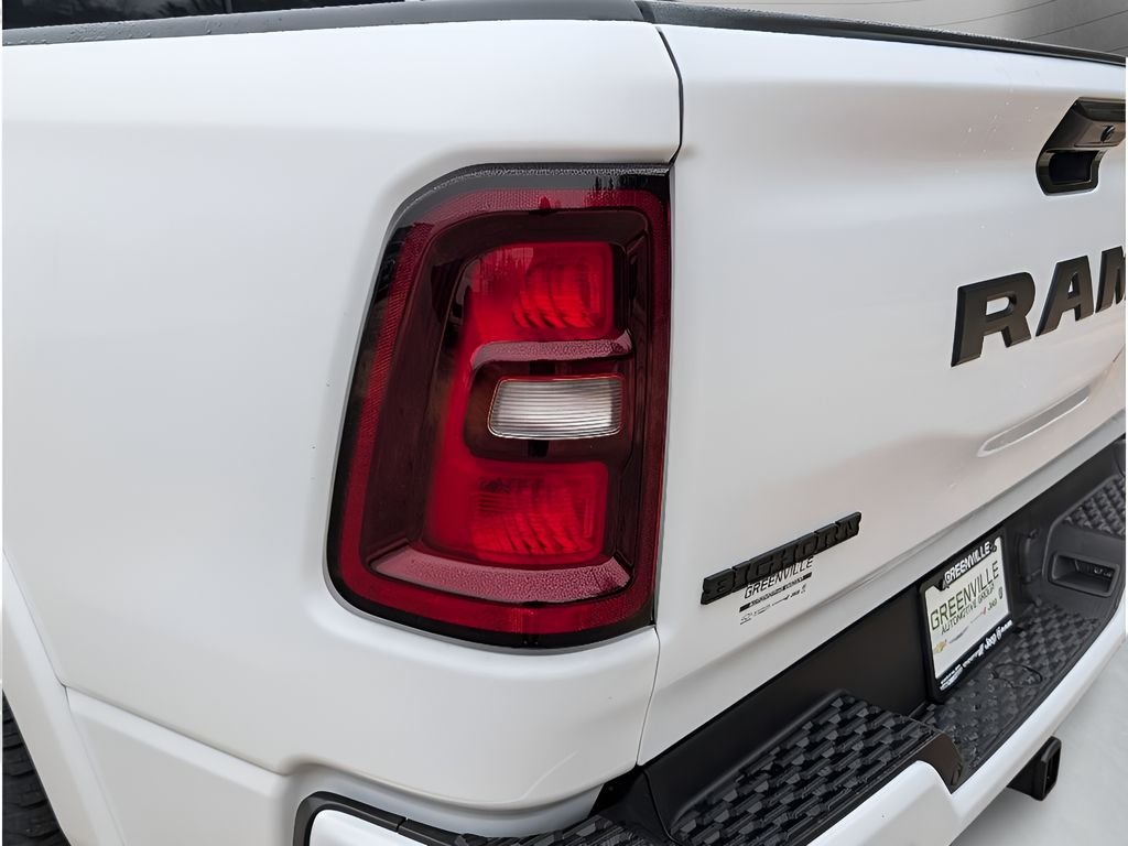 New 2026 Bright White Clear-Coat Exterior Paint RAM Big Horn Night Edition Hemi 4x4 Crew Cab image 4