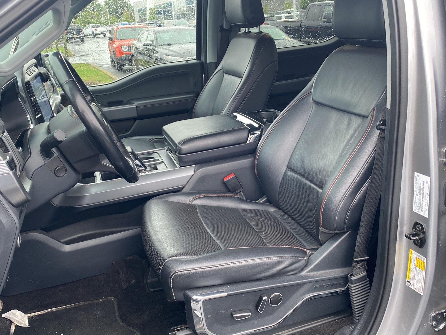 Used 2022 Iconic Silver Ford LARIAT image 2