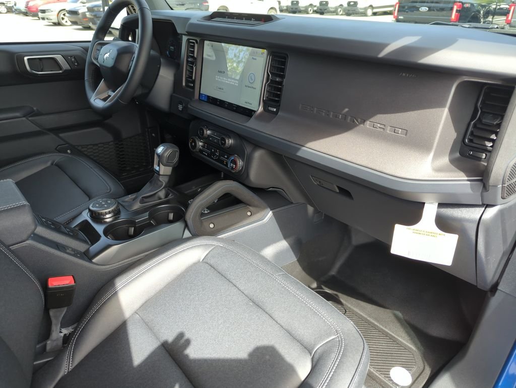 New 2026 Velocity Blue Metallic Ford Badlands® image 35