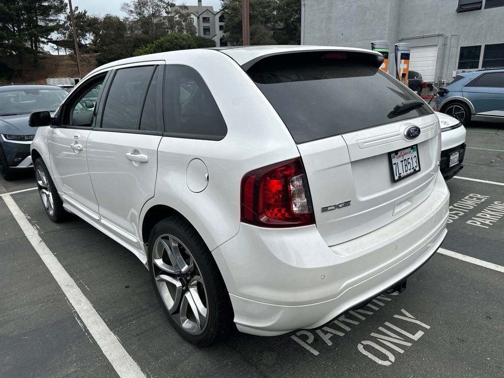 Used 2014 White Ford Sport image 3