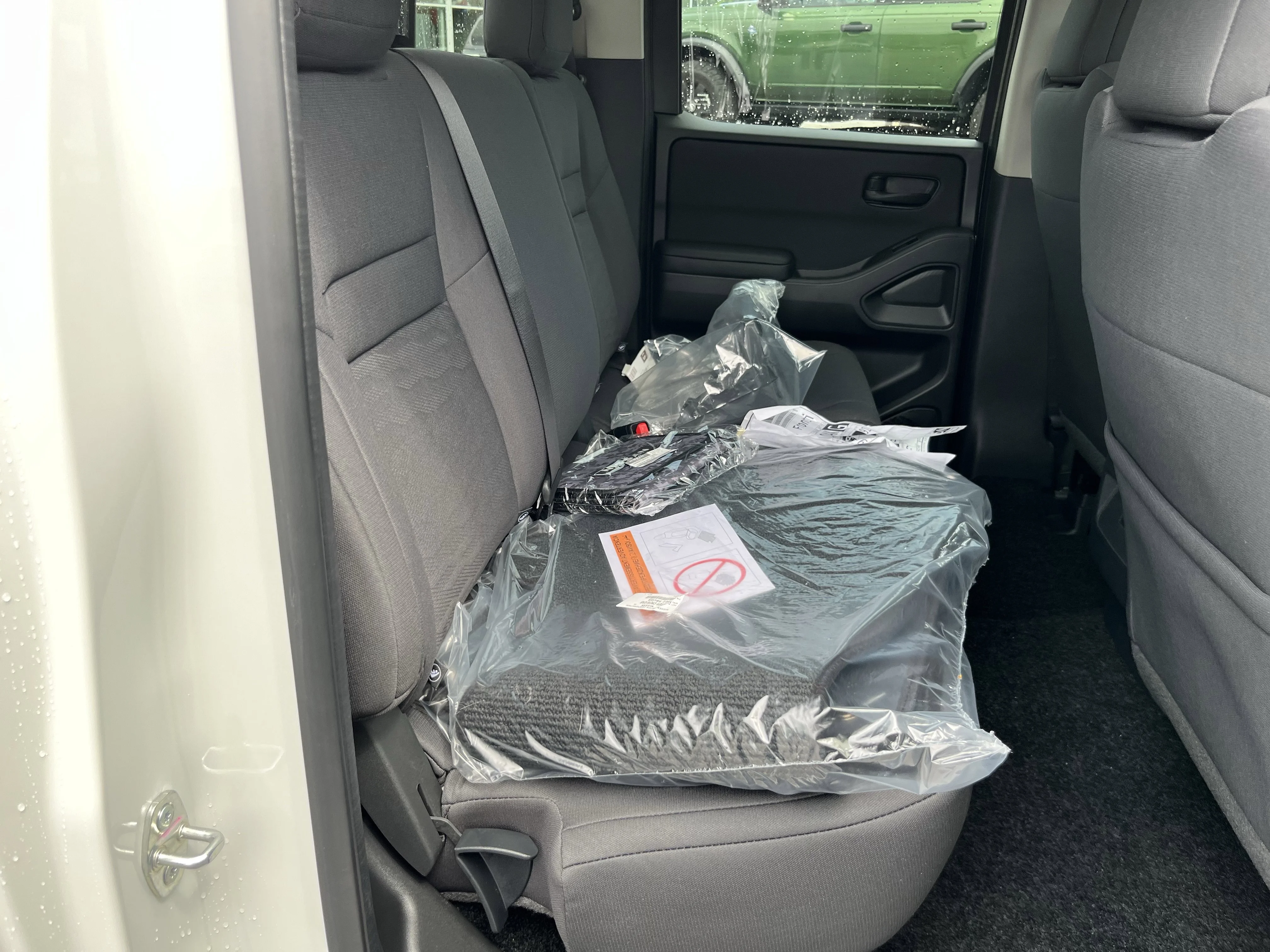 New 2026 Glacier White Nissan Crew Cab S image 4