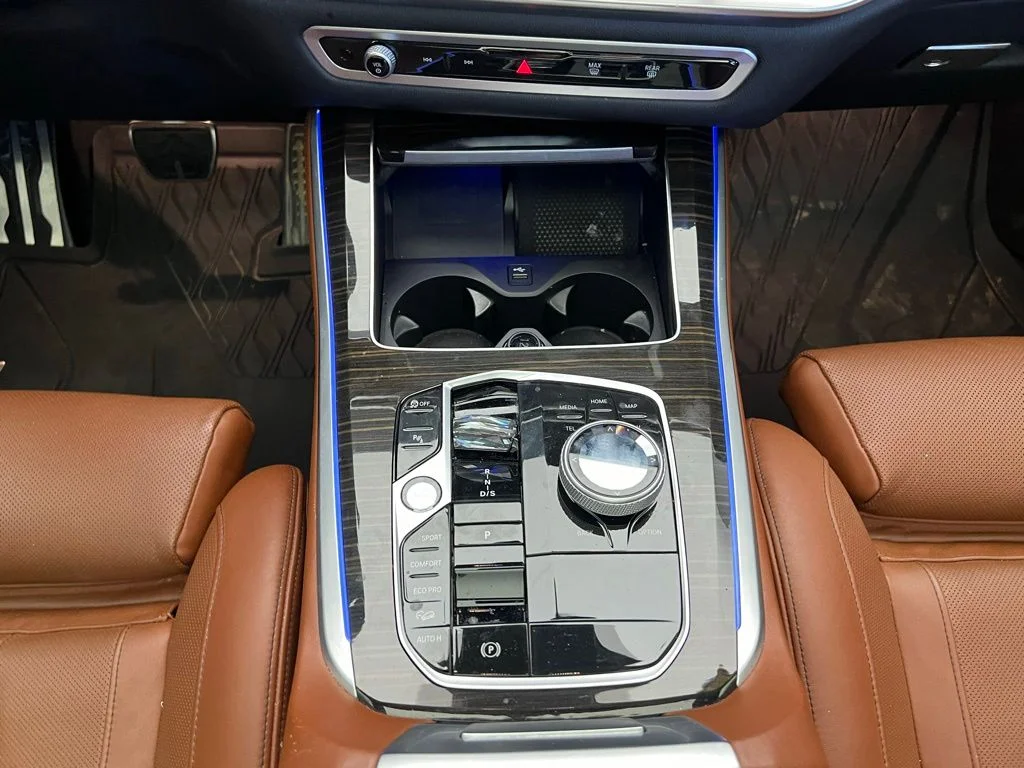 Certified Used 2024 White BMW M60i image 12
