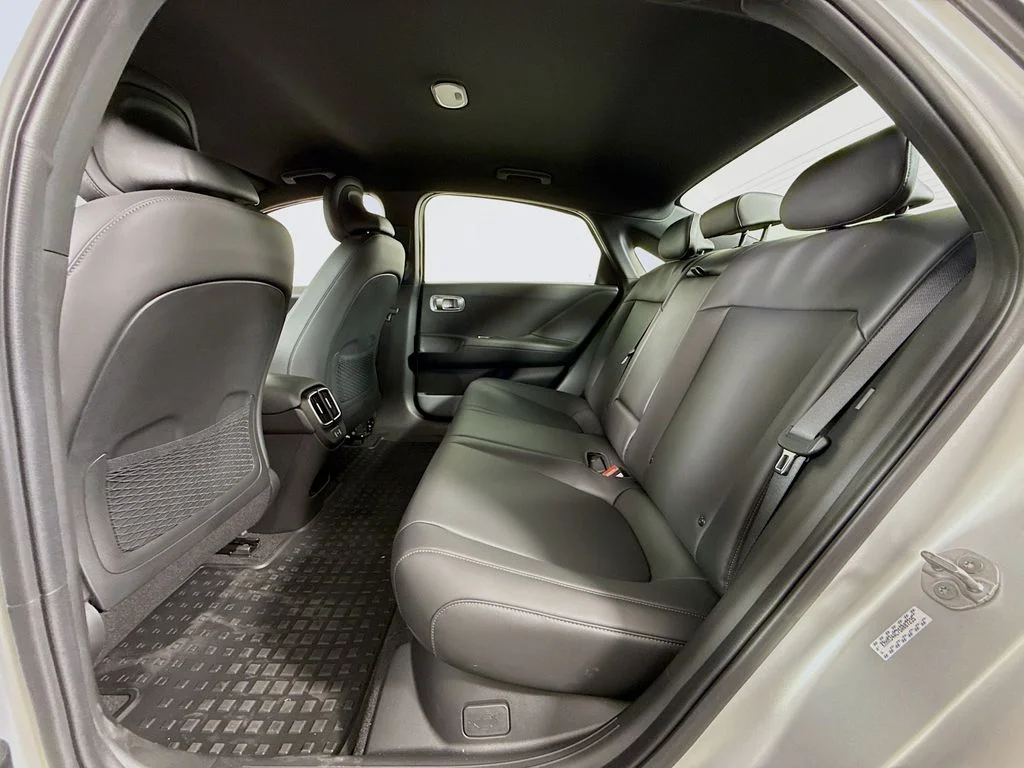 2025 Hyundai IONIQ 6 SEL - Photo 25