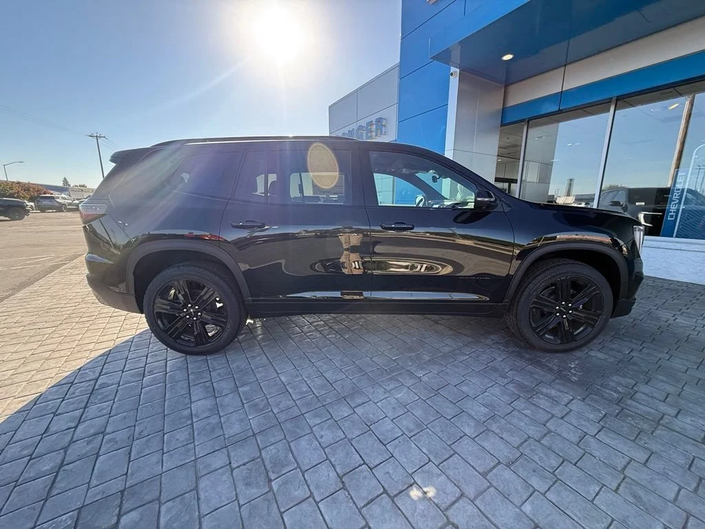 New 2026 Ebony Twilight Metallic GMC Elevation image 15