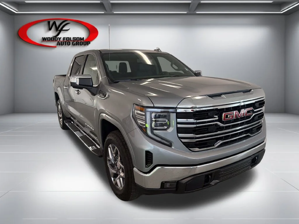 New 2026 Sterling Metallic GMC SLT image 3