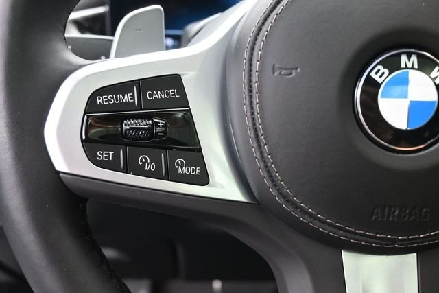 Used 2026 Black BMW xDrive40i image 28