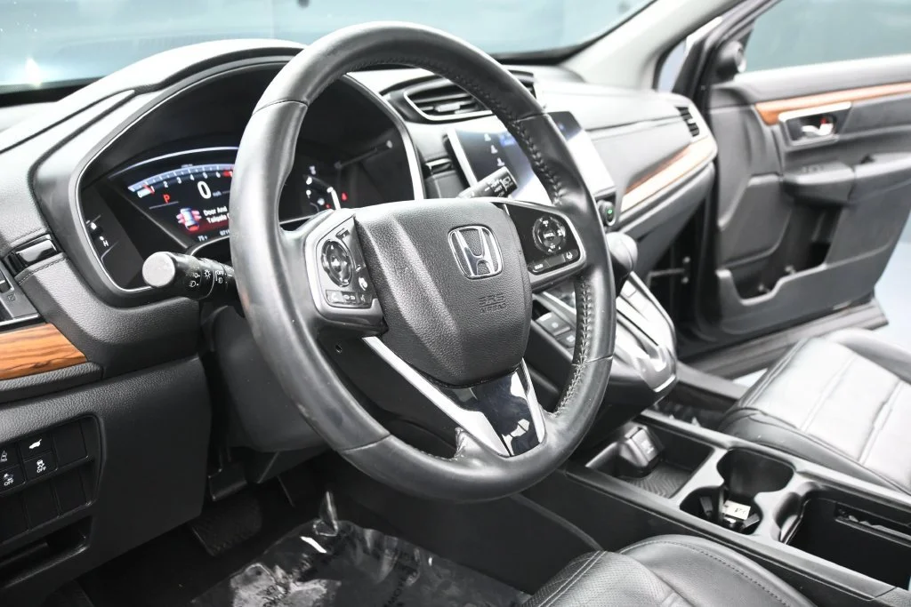 Used 2019 Black Honda EX-L AWD image 21