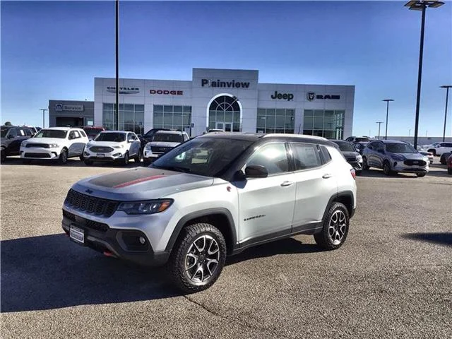 New 2026 Silver Zynith Metallic Clear-Coat  Paint Jeep TRAILHAWK 4X4 image 1