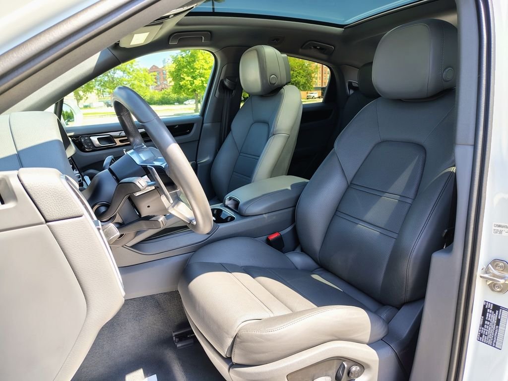 2023 Porsche Cayenne Coupe Base - Photo 17