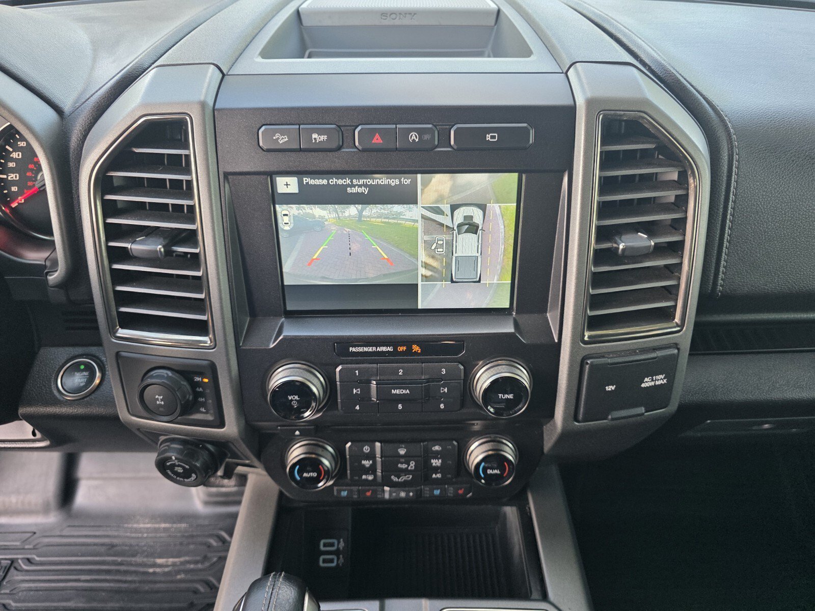 Used 2017 Oxford White Ford Raptor image 21