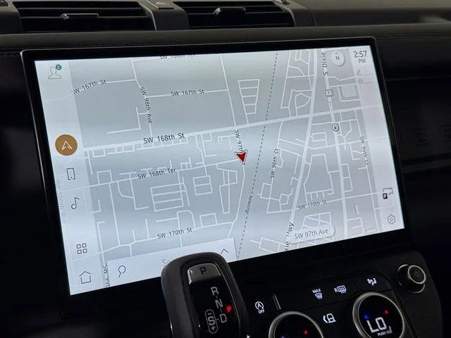 New 2026 Santorini Black Land Rover S image 16