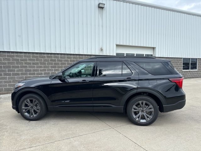 New 2026 Agate Black Metallic Ford Active image 42