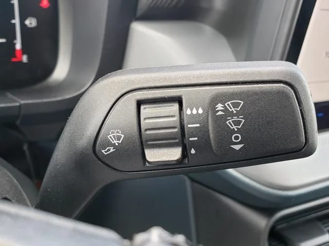 Used 2025 Red Ford Lariat image 22