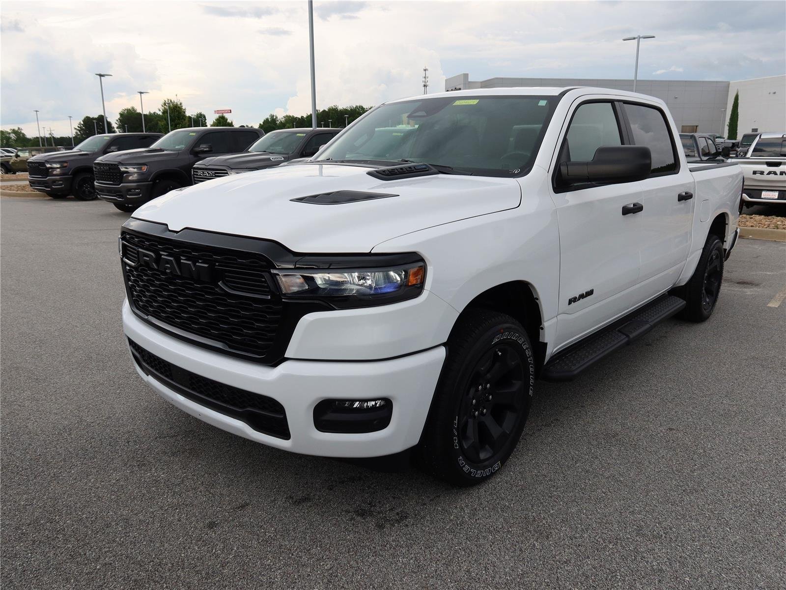 New 2026 Bright White Clear-Coat Exterior Paint RAM Express image 3