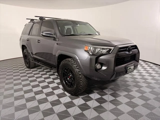 Certified Used 2020 MAGNETIC GRAY MET. Toyota  image 5