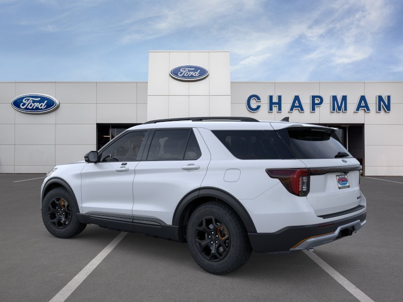 New 2026 Space White Metallic Ford Tremor® image 4