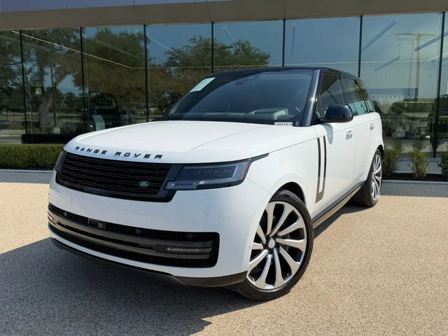 Pre-Owned 2025 Land Rover Range Rover SE