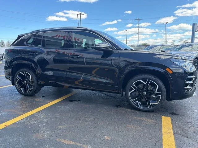 New 2026 Deep Black Pearl Volkswagen 2.0T SEL R-Line Turbo image 8