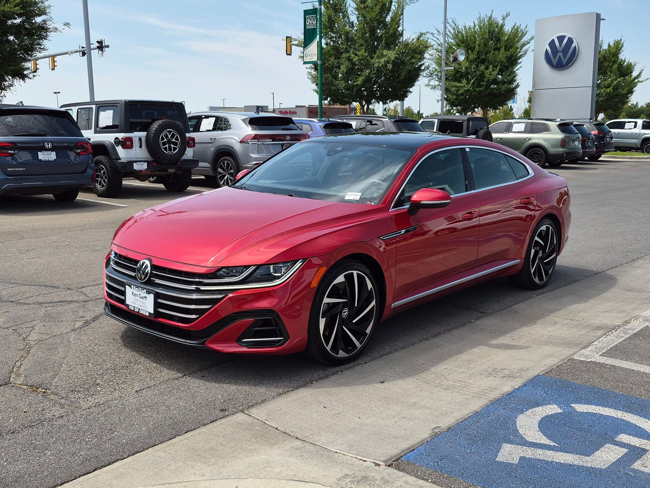 Used 2023 Kings Red Metallic Volkswagen SEL Premium R-Line image 9