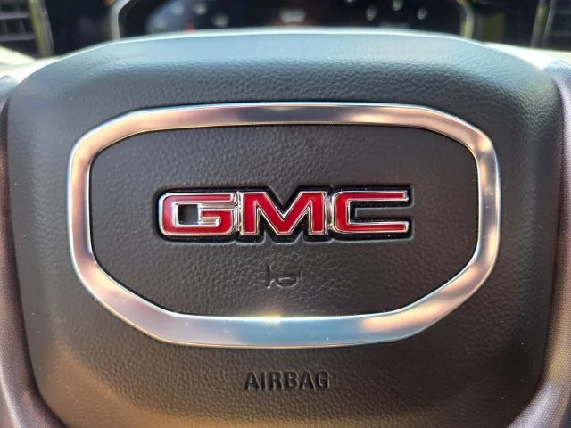 Used 2025 Silver GMC Elevation image 31