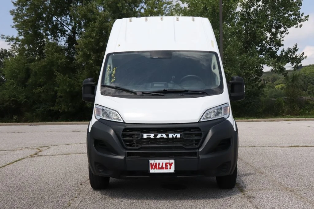 Used 2023 White Ram Super High Roof image 3