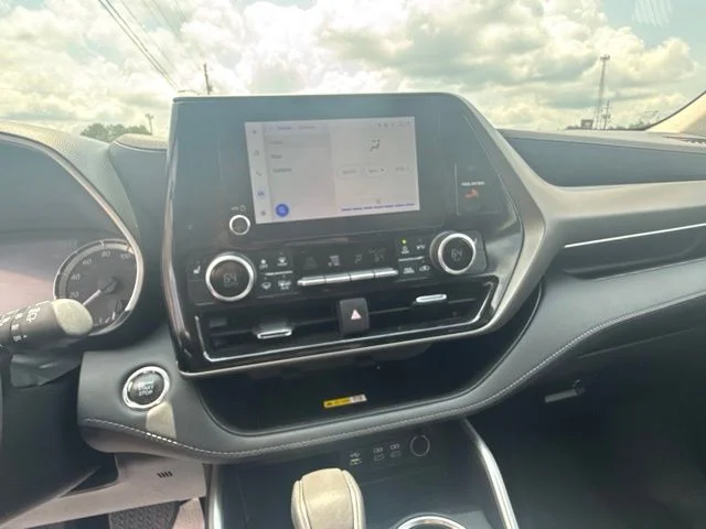 2023 Toyota Highlander XLE - Photo 22