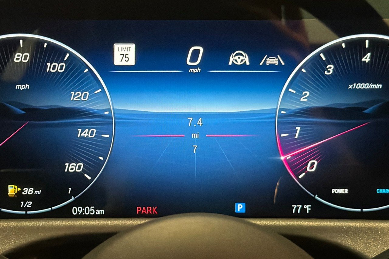 New 2027 Polar White Mercedes-Benz E 450 4MATIC® Sedan image 24