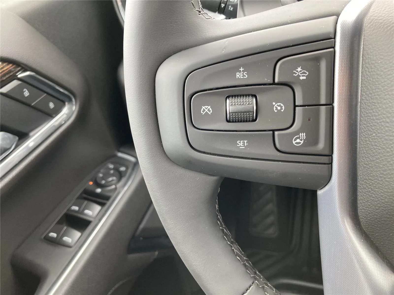 New 2026 Summit White GMC Elevation image 21