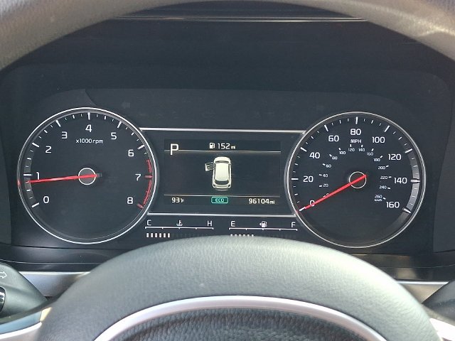 Used 2022 Silver Kia LX image 20
