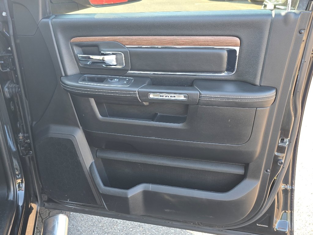 Used 2017 Black Ram Laramie image 21