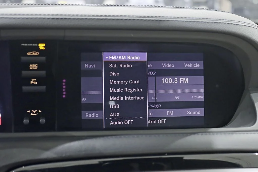 Used 2011  Mercedes-Benz CL 63 AMG® image 23