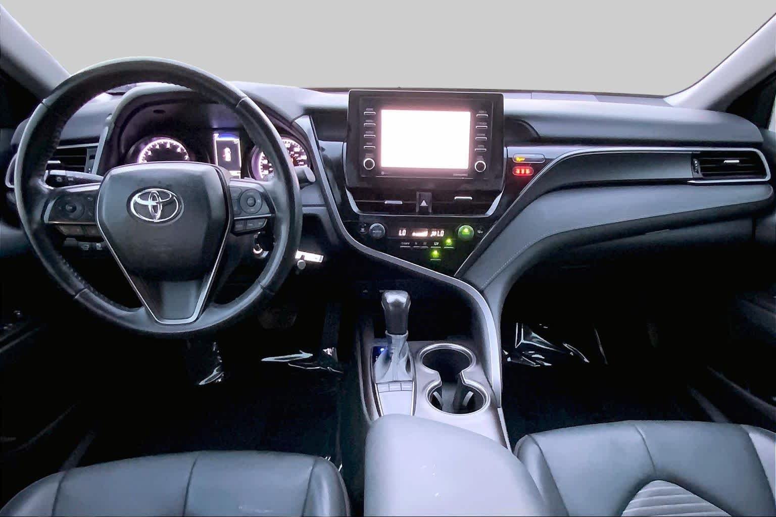 Used 2023 Predawn Gray Mica Toyota SE image 15