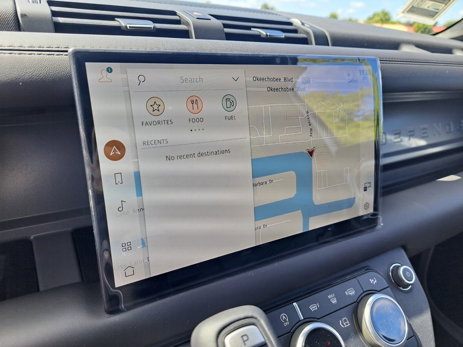 2025 Land Rover Defender V8 - Photo 13