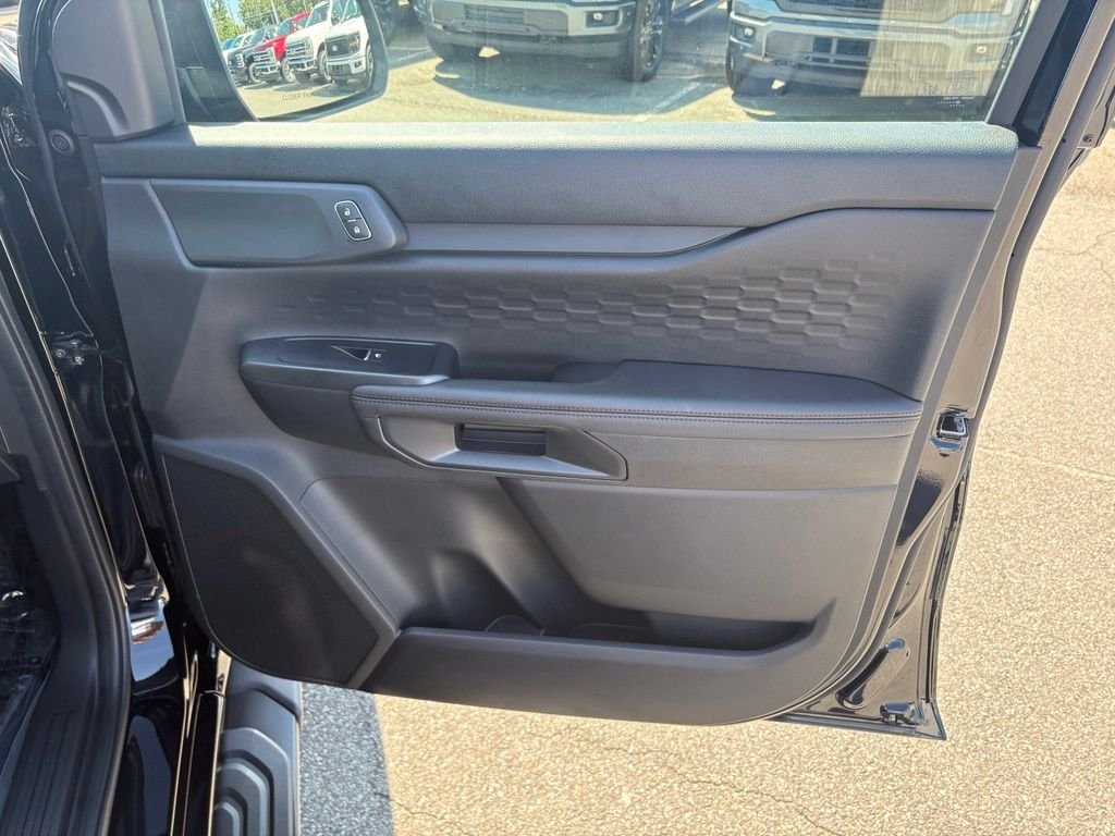 New 2026 Shadow Black Ford XLT image 19