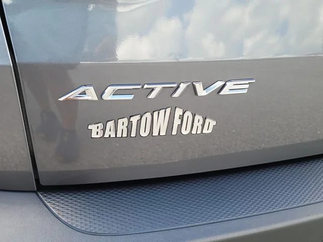 Used 2025 Gray Ford Active image 9