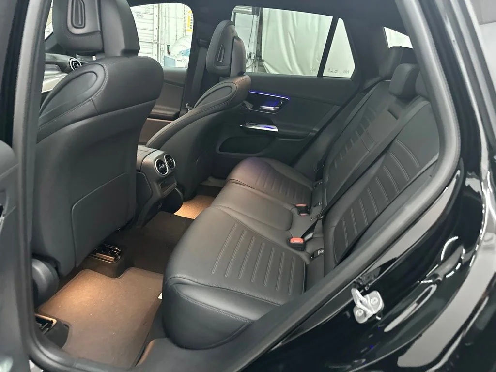 New 2026 Black Mercedes-Benz GLC 300 image 22