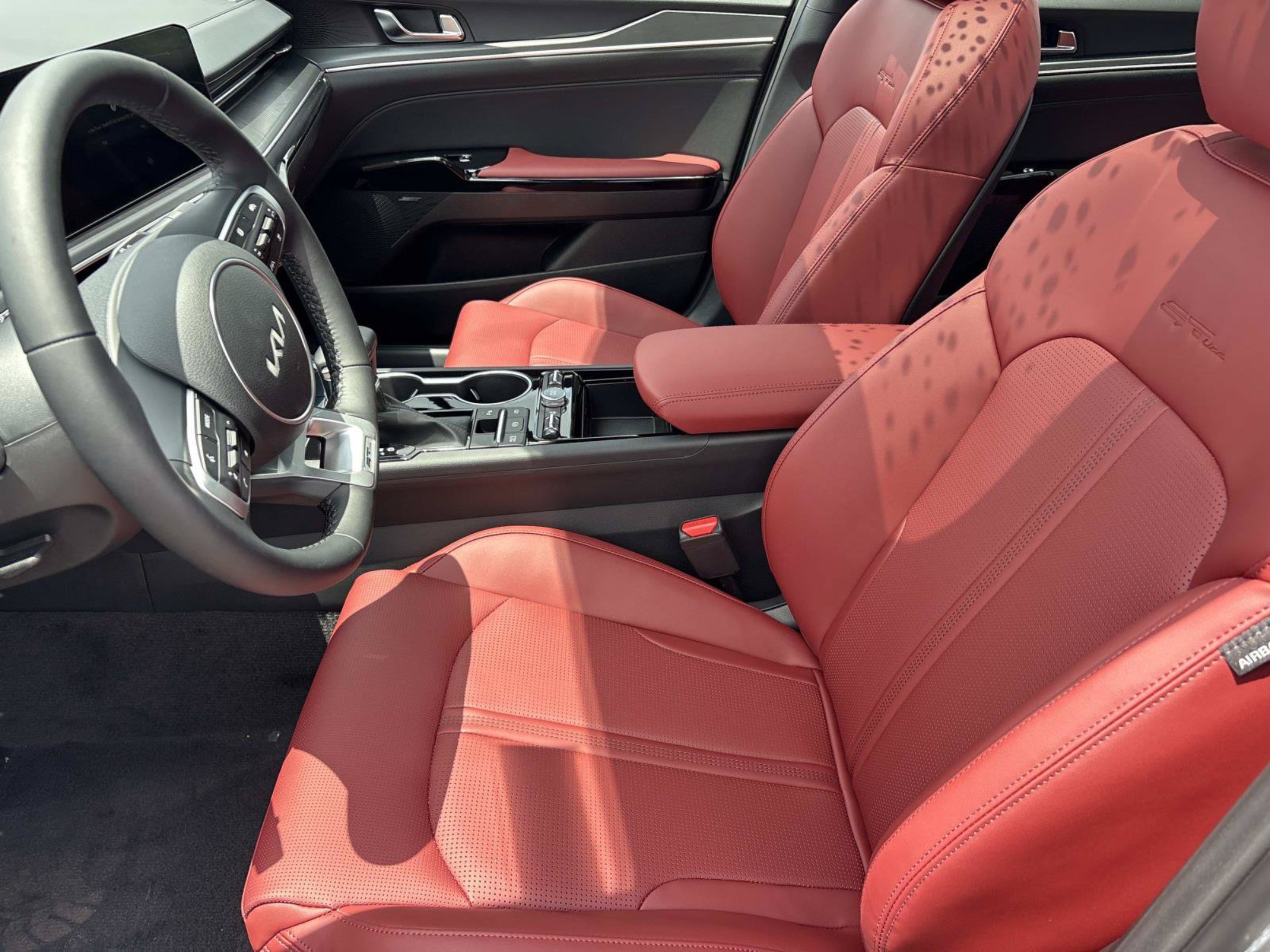 New 2026 Wolf Gray Kia GT-Line AWD image 21