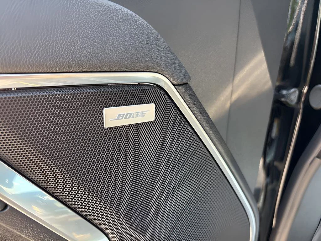 New 2026 Onyx Black GMC Elevation image 21