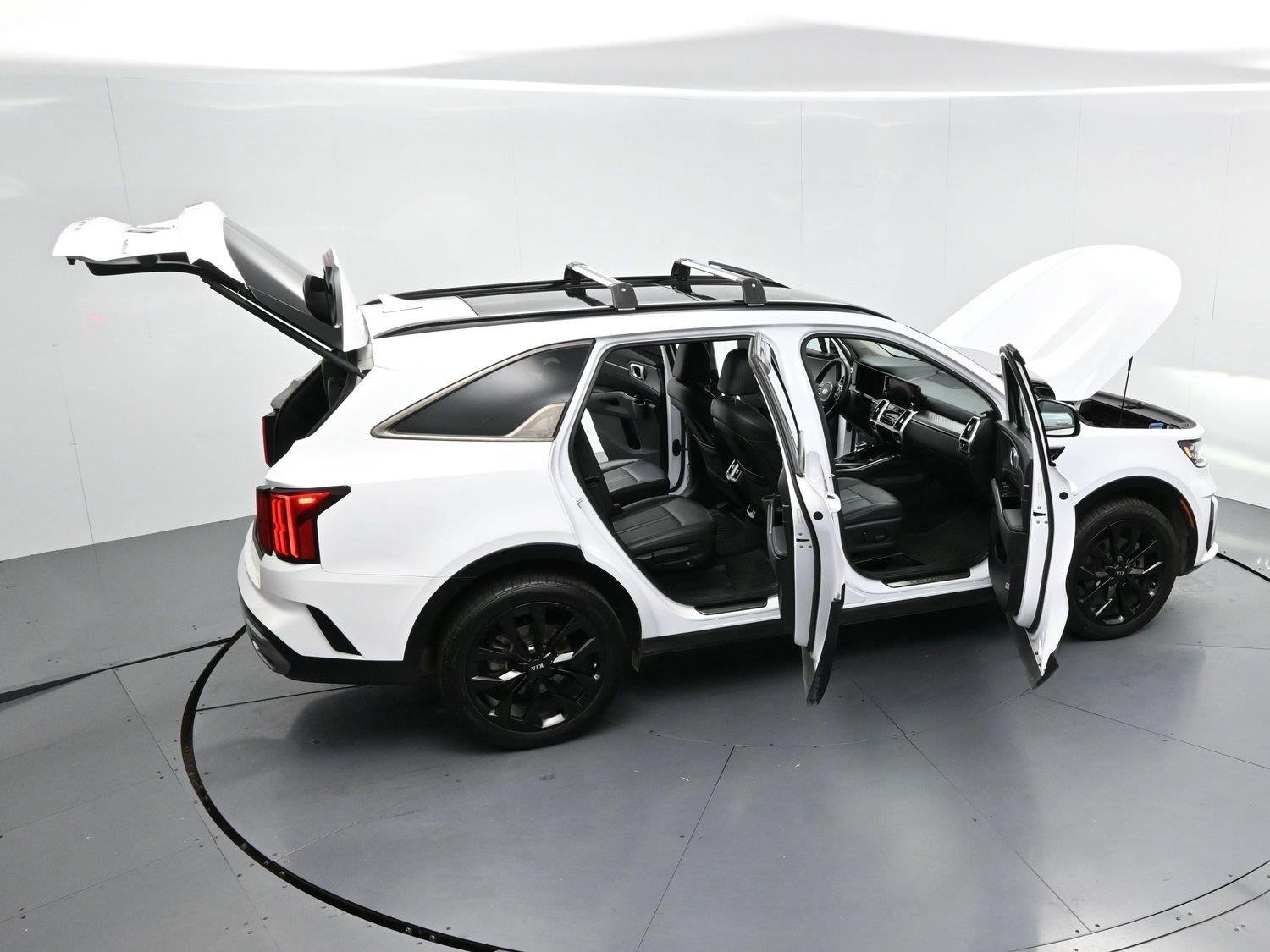 Used 2021 Glacial White Pearl Kia SX image 46