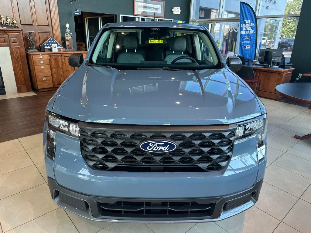 New 2026 Gray Ford XLT image 8