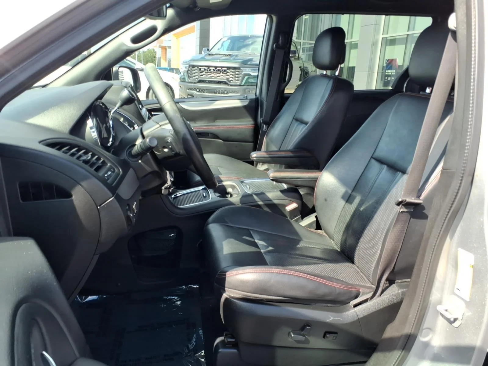 Used 2018 Billet Clearcoat Dodge GT image 18