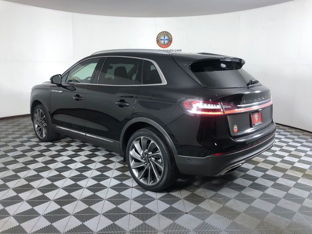 Used 2022 Black Lincoln Reserve image 19