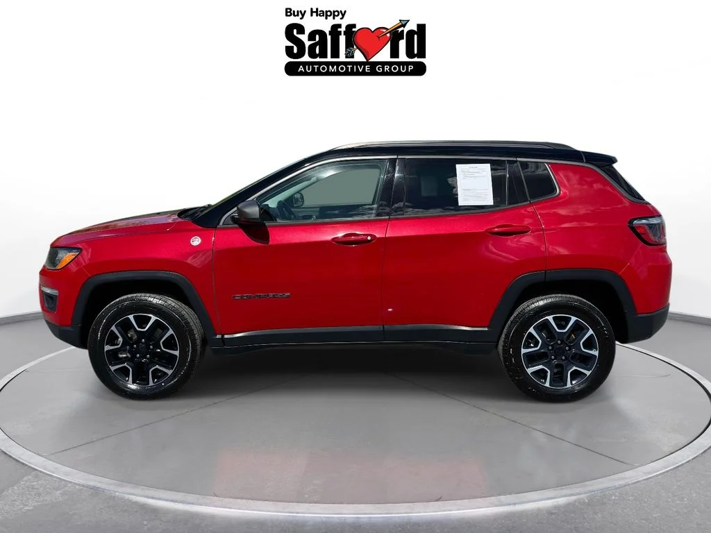 Used 2019 Red Jeep Trailhawk image 4