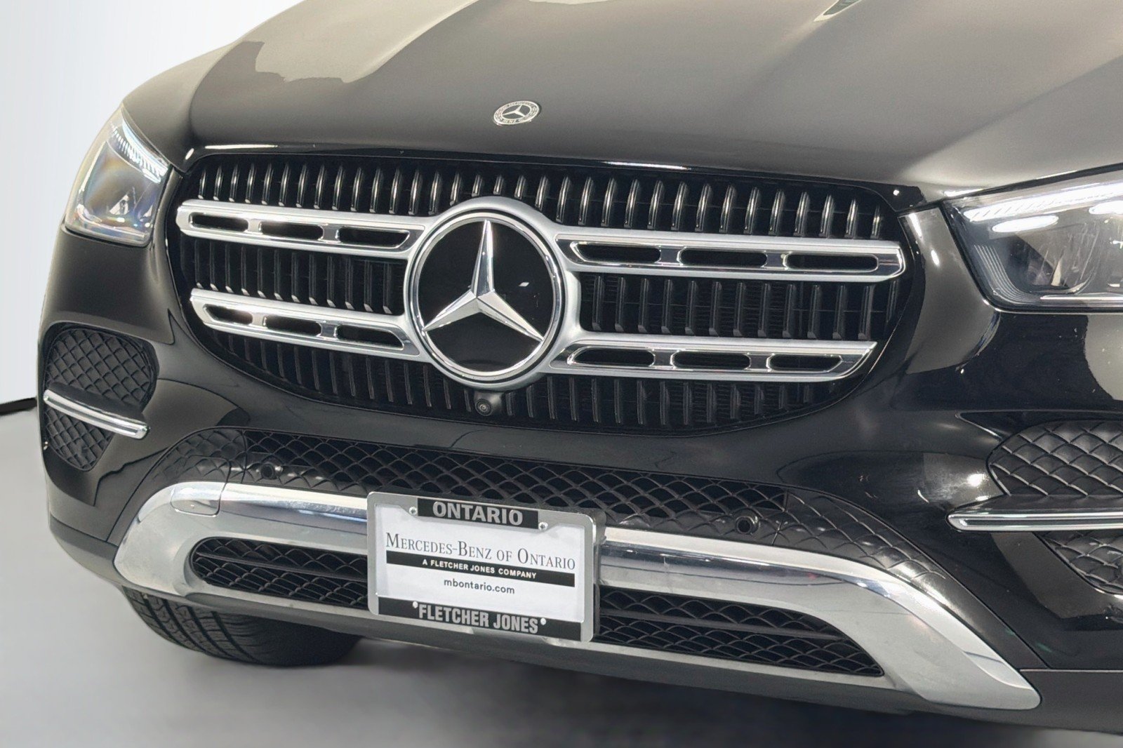 Certified Used 2024 Black Mercedes-Benz 450 image 14