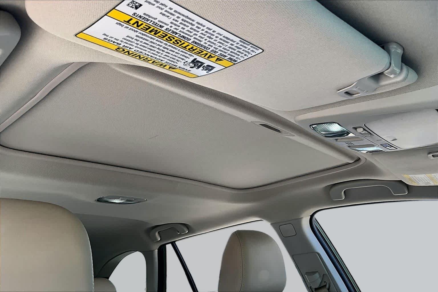 Used 2018 Wilderness Green Metallic Subaru Limited image 13