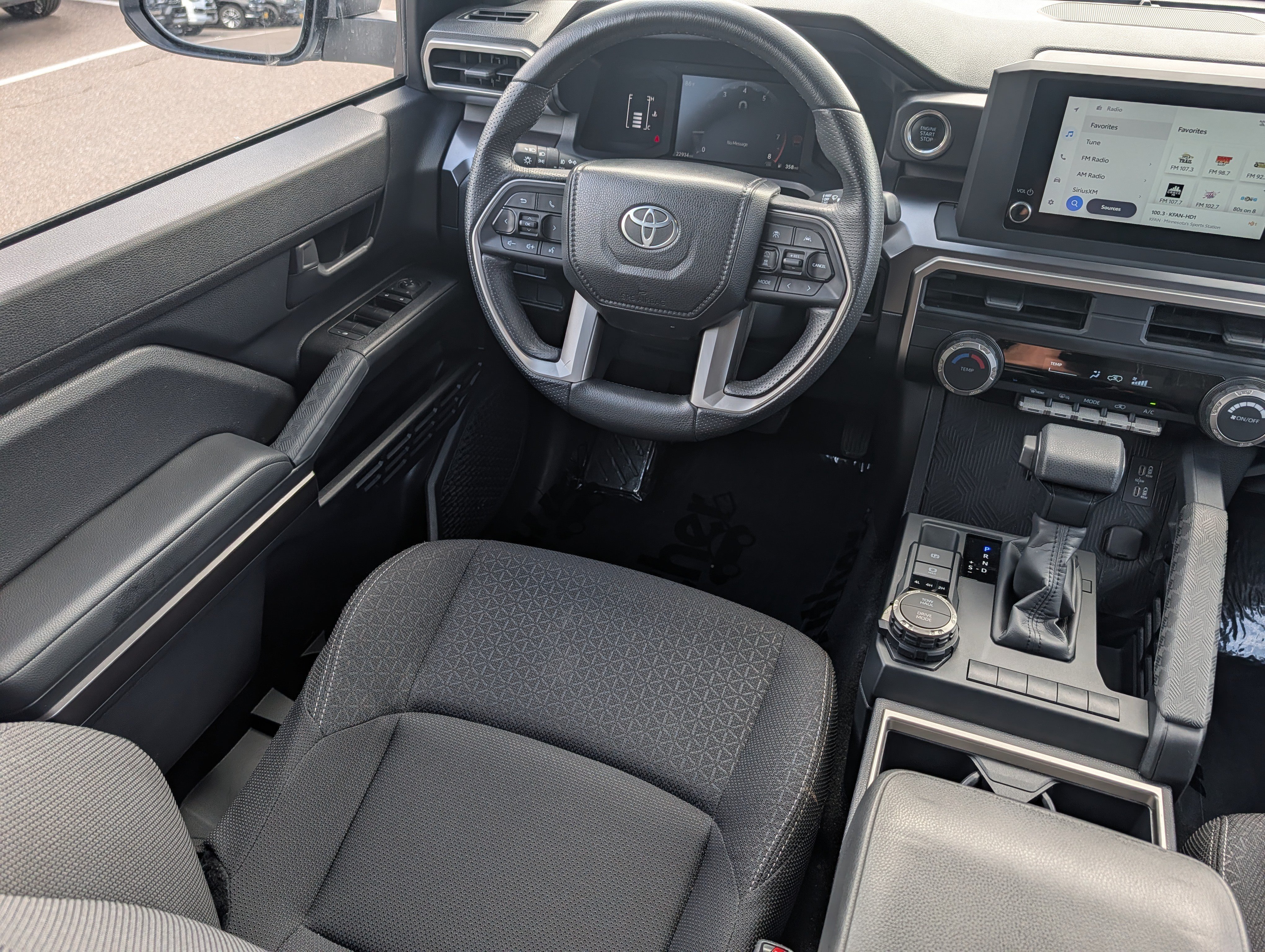 Certified Used 2025 Ice Cap Toyota SR5 image 9