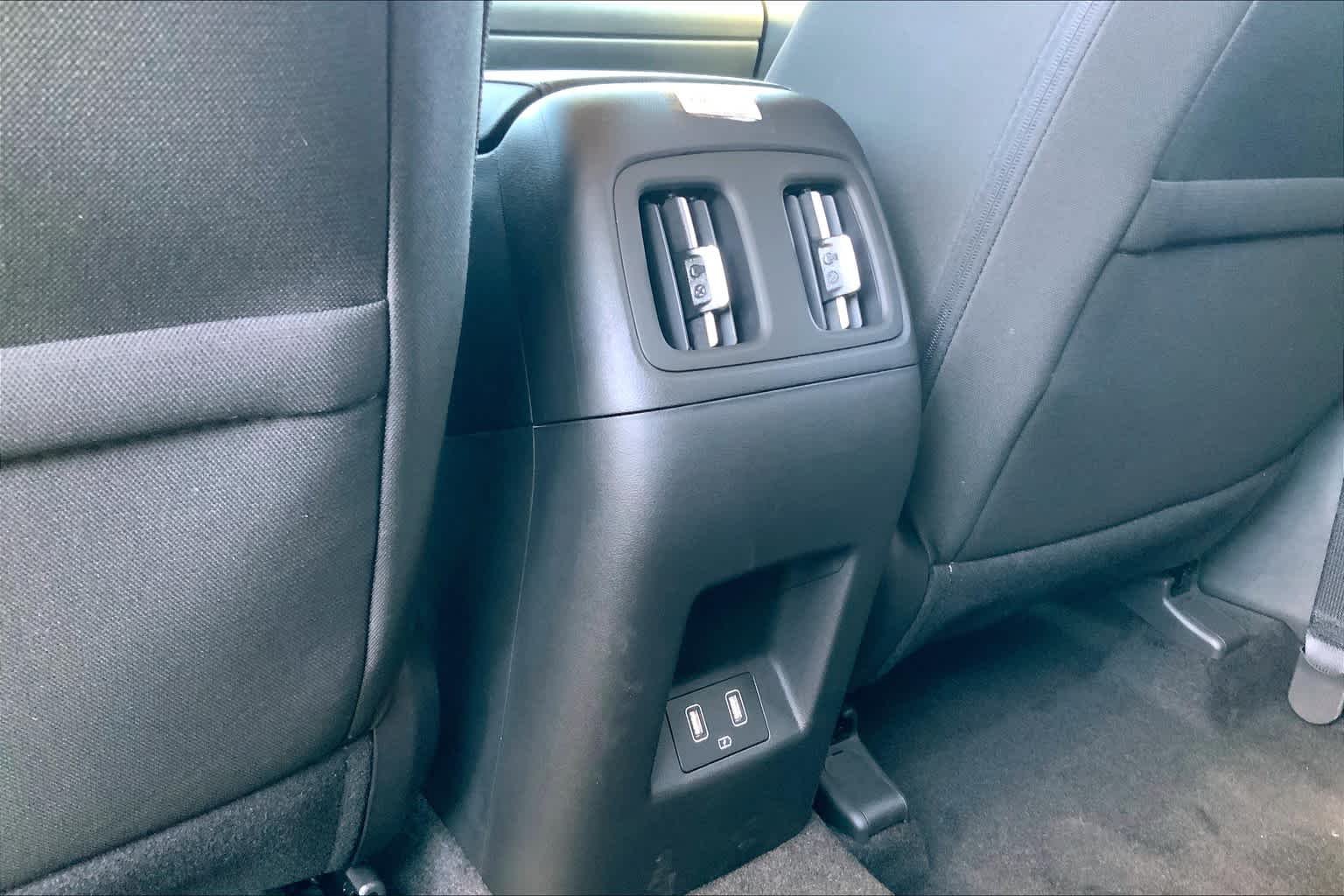Used 2024 Amazon Gray Hyundai Blue image 15
